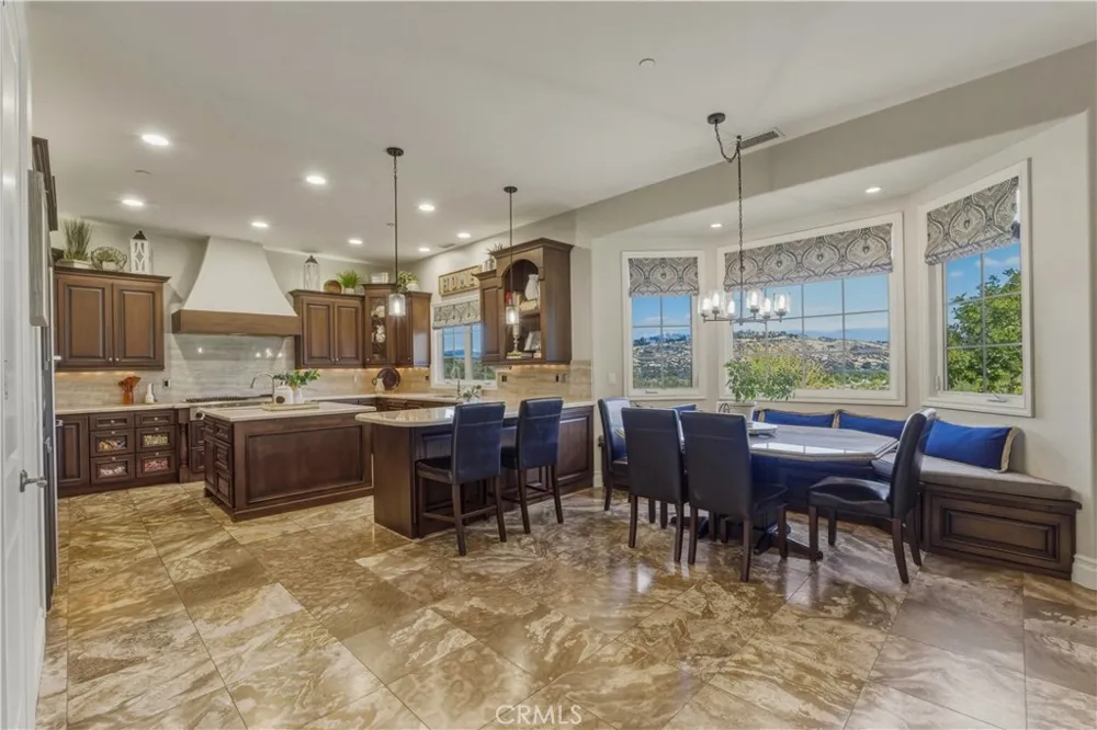 14179 Woods Valley Valley Center, CA 92082