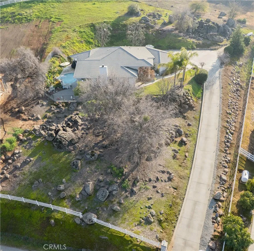 16404 Wardlaw Drive Springville, CA 93265