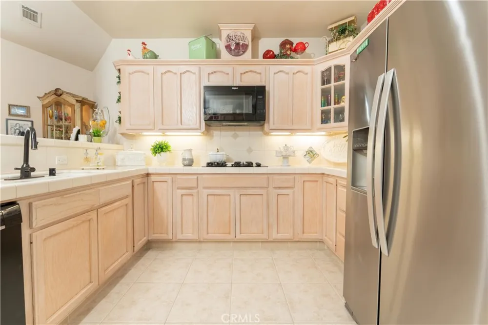 16404 Wardlaw Drive Springville, CA 93265
