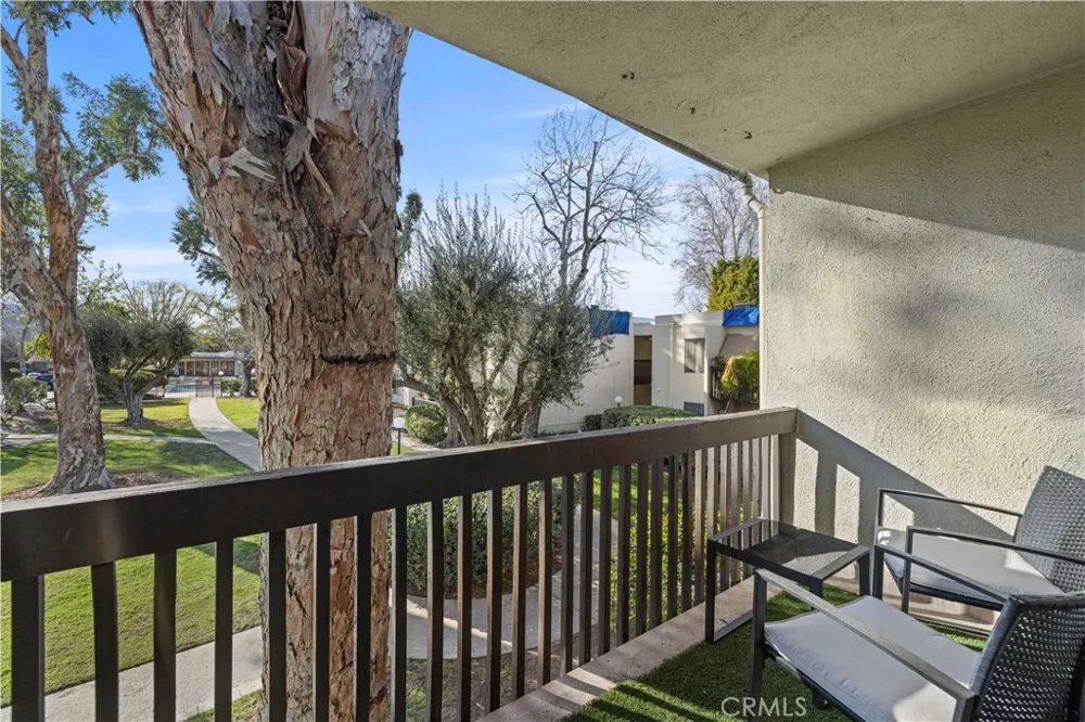 23515 Lyons Avenue #277 Valencia, CA 91355