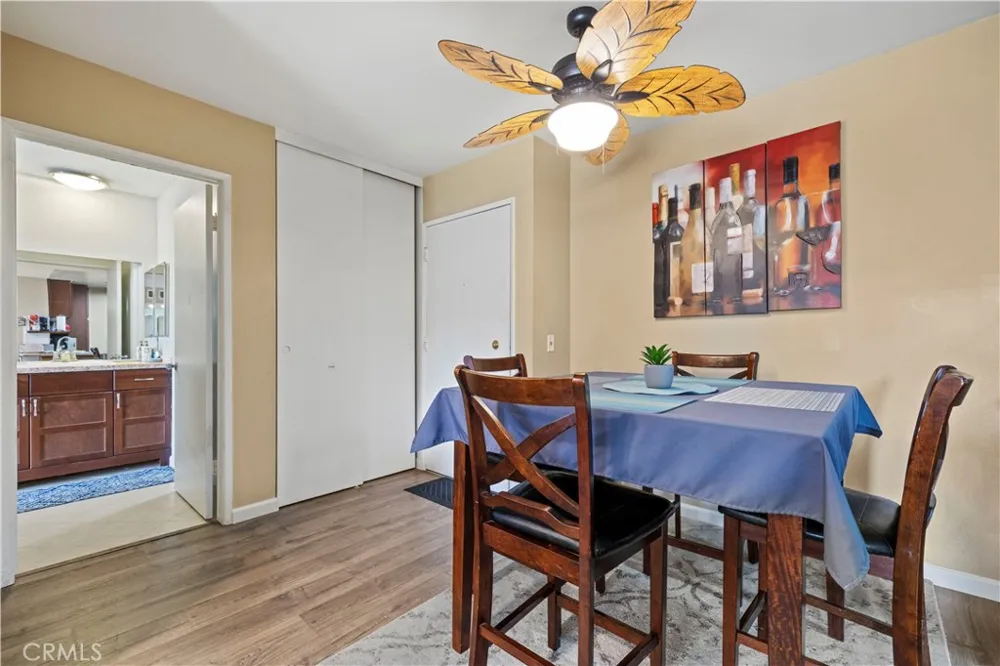 23515 Lyons Avenue #277 Valencia, CA 91355