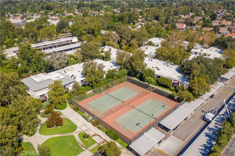 23515 Lyons Avenue #277 Valencia, CA 91355