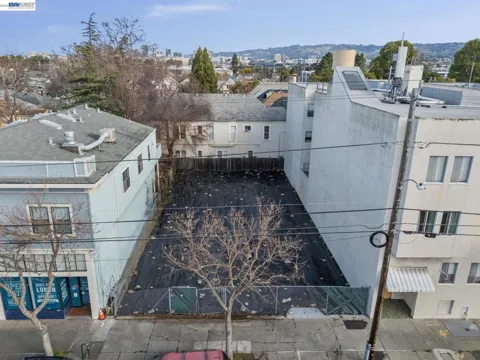 1217 Lincoln Avenue