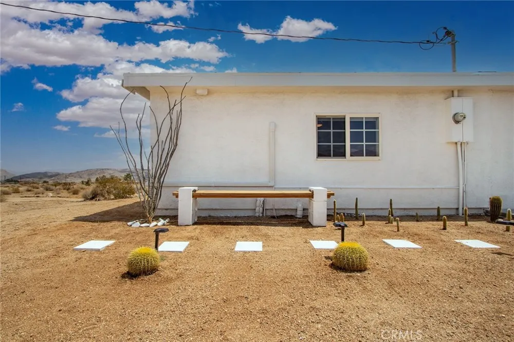 55921 Ornelas Lane Landers, CA 92285