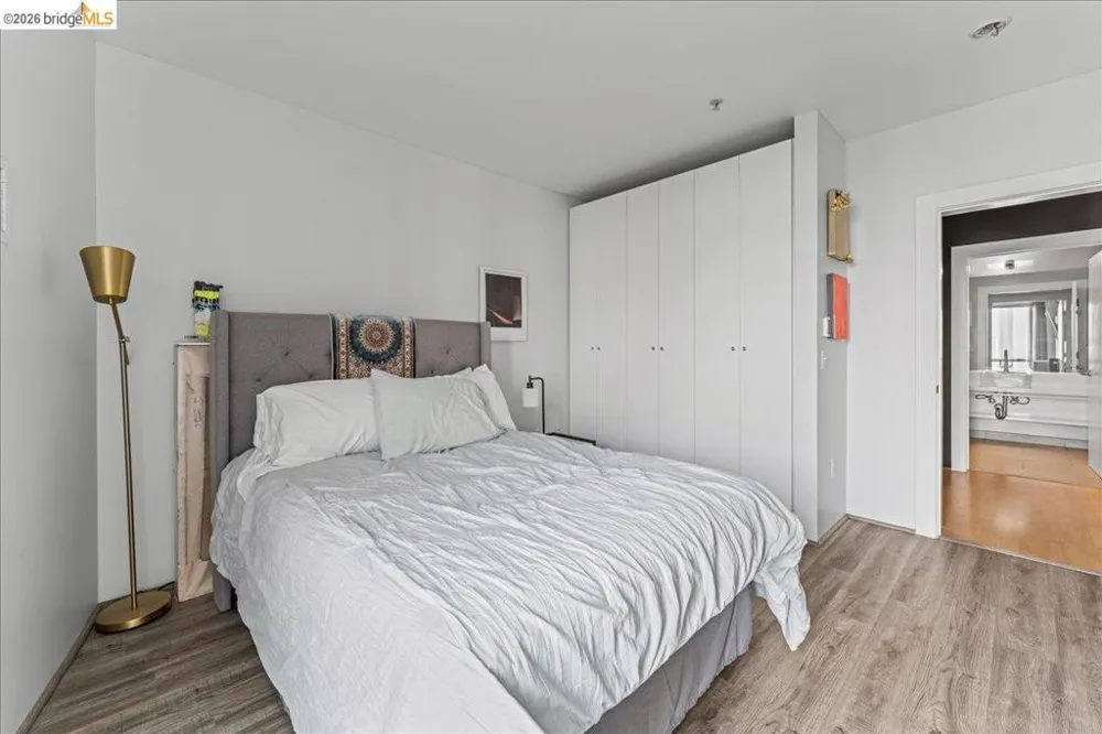 1201 Pine St #354 Oakland, CA 94607