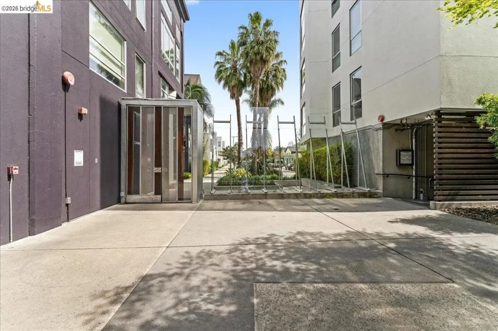 1201 Pine St #354 Oakland, CA 94607