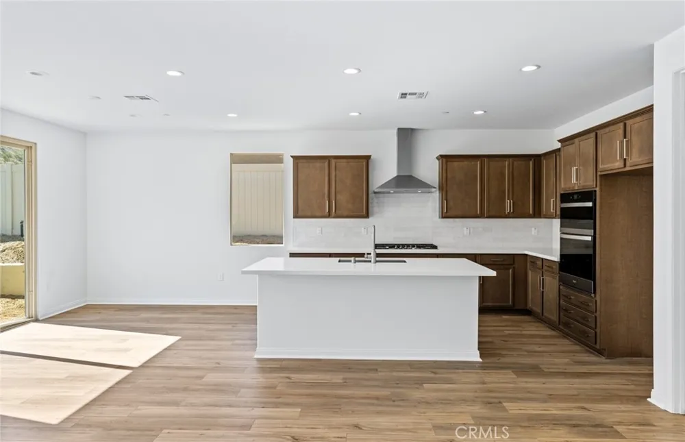 4057 Hudson Lane Lake Elsinore, CA 92530