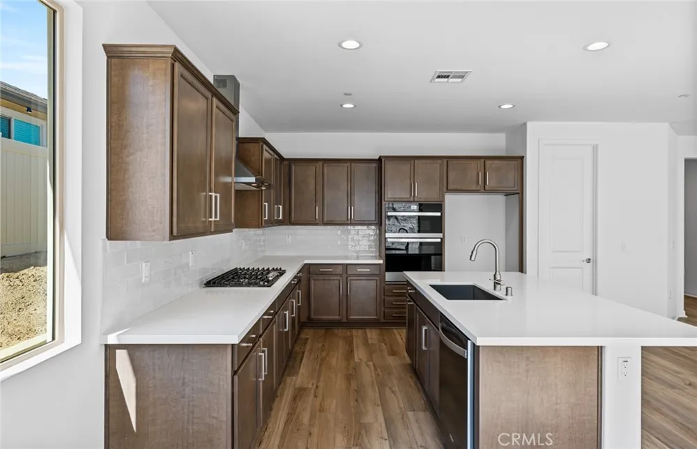 4057 Hudson Lane Lake Elsinore, CA 92530