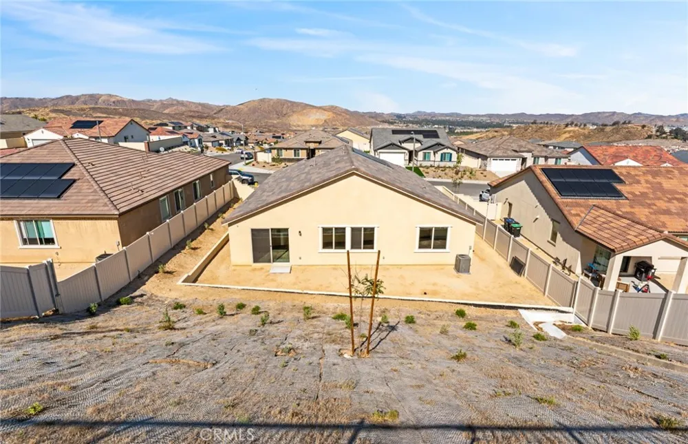 4057 Hudson Lane Lake Elsinore, CA 92530