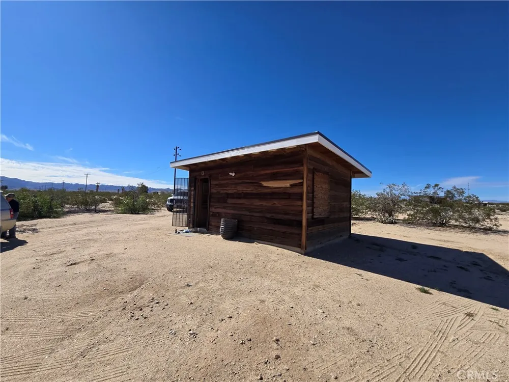 69874 Sunny Sands 29 Palms, CA 92277