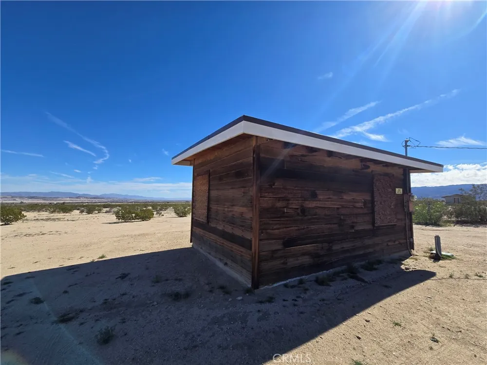 69874 Sunny Sands 29 Palms, CA 92277