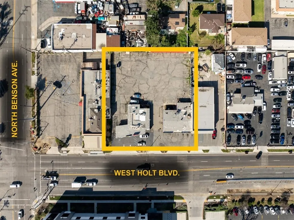 1528 W Holt Ontario, CA 91762