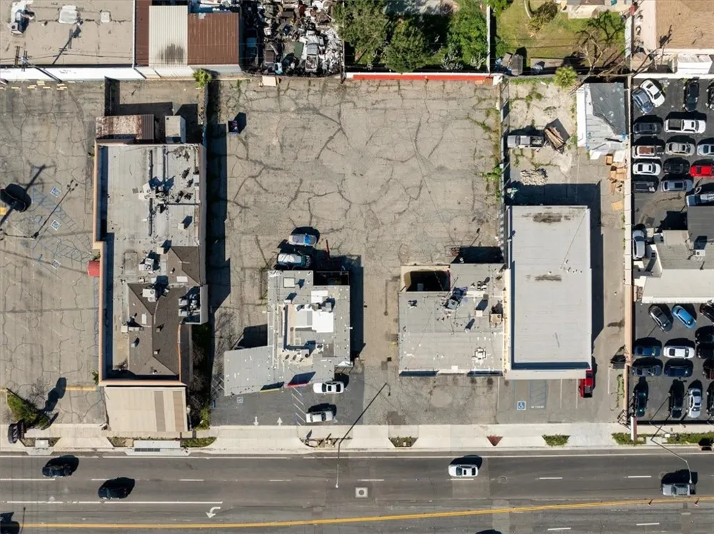 1528 W Holt Ontario, CA 91762