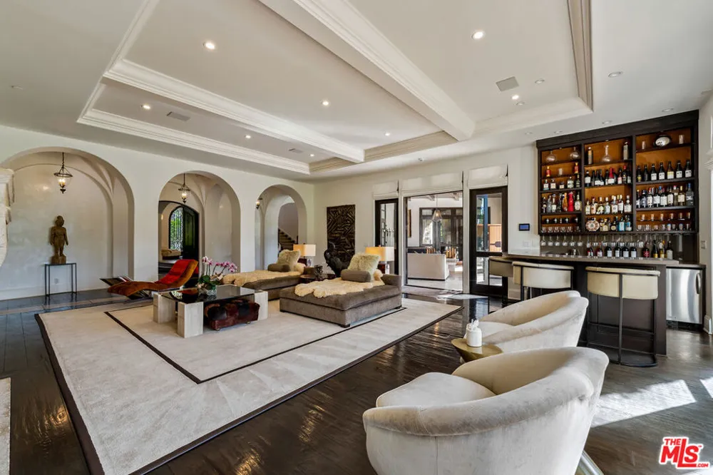 12705 Chalon Road Los Angeles, CA 90049