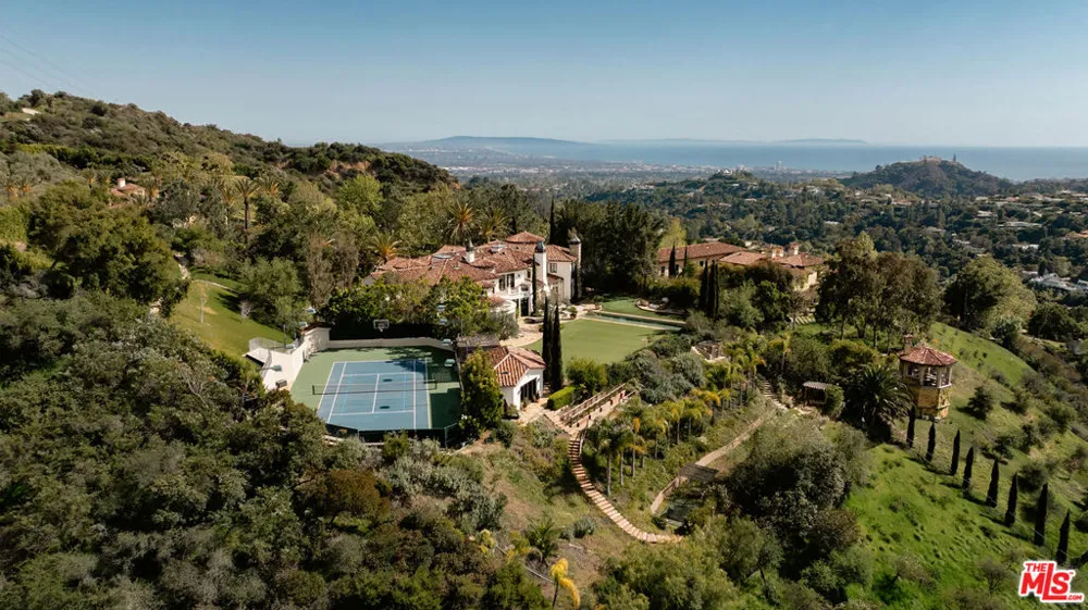 12705 Chalon Road Los Angeles, CA 90049