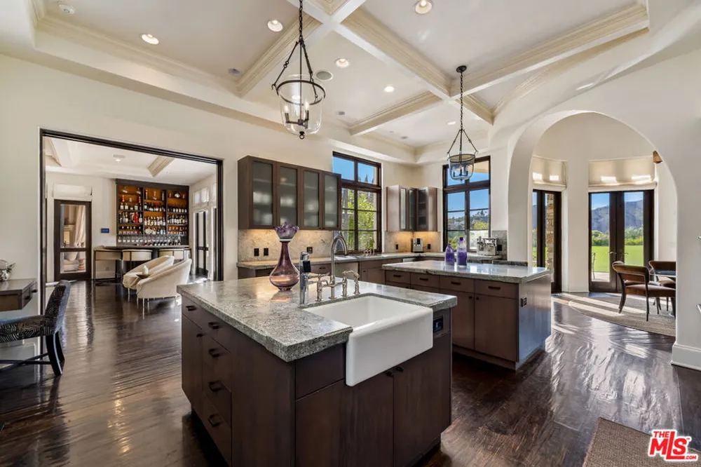 12705 Chalon Road Los Angeles, CA 90049