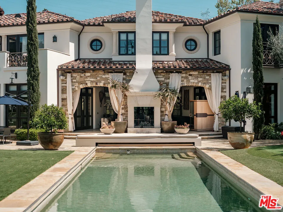 12705 Chalon Road Los Angeles, CA 90049