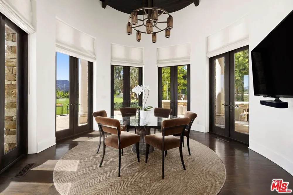 12705 Chalon Road Los Angeles, CA 90049