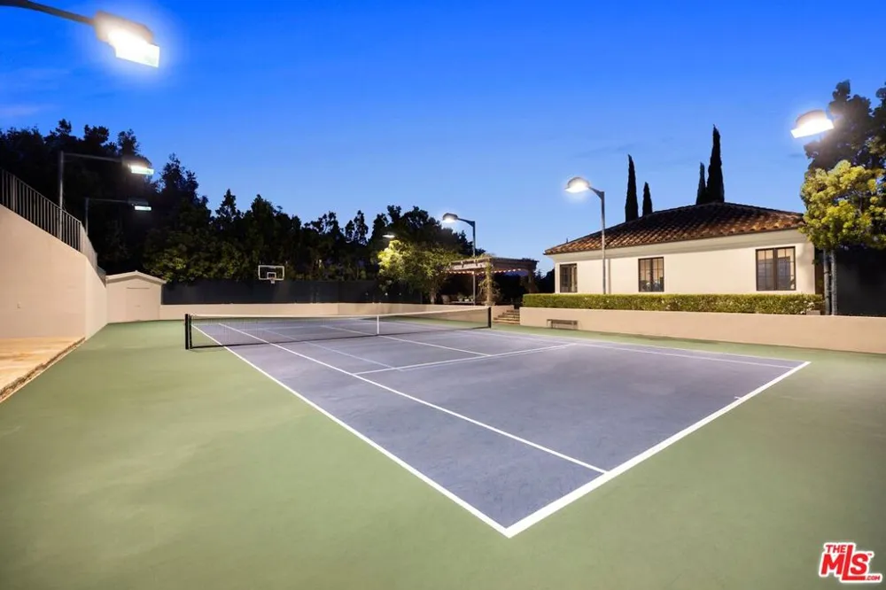 12705 Chalon Road Los Angeles, CA 90049