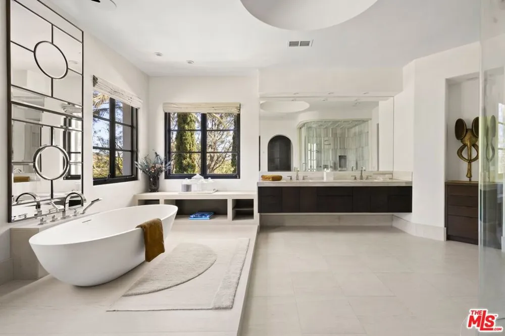 12705 Chalon Road Los Angeles, CA 90049