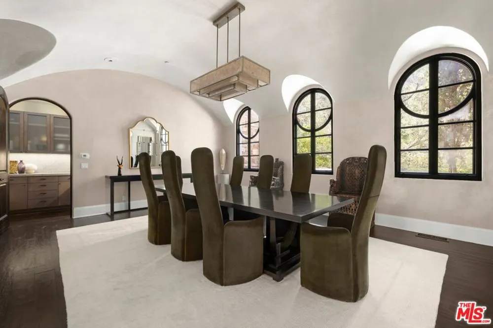 12705 Chalon Road Los Angeles, CA 90049