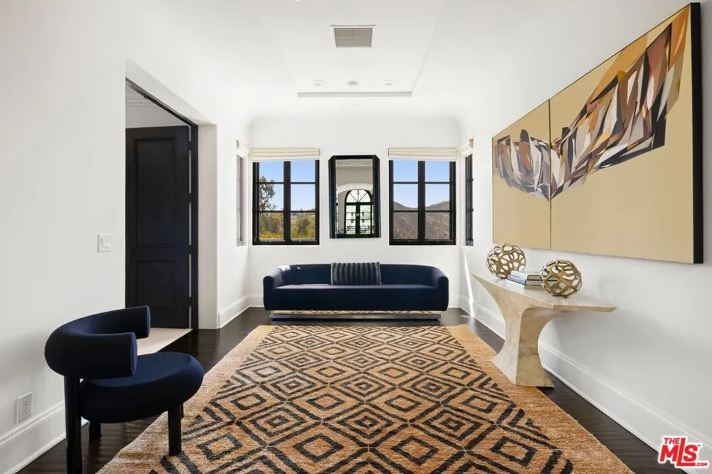 12705 Chalon Road Los Angeles, CA 90049