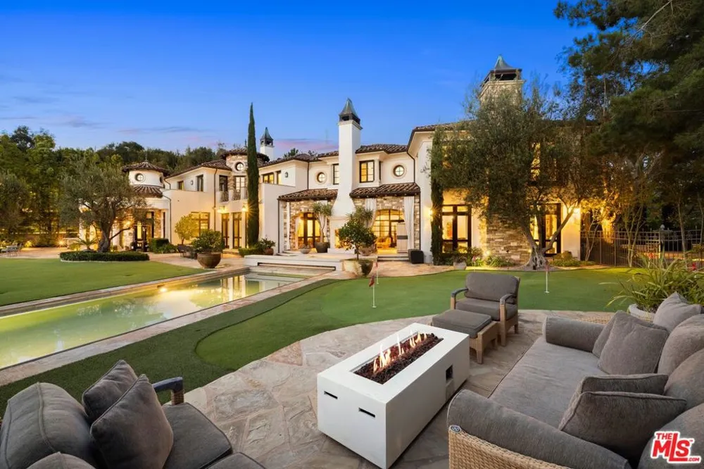 12705 Chalon Road Los Angeles, CA 90049