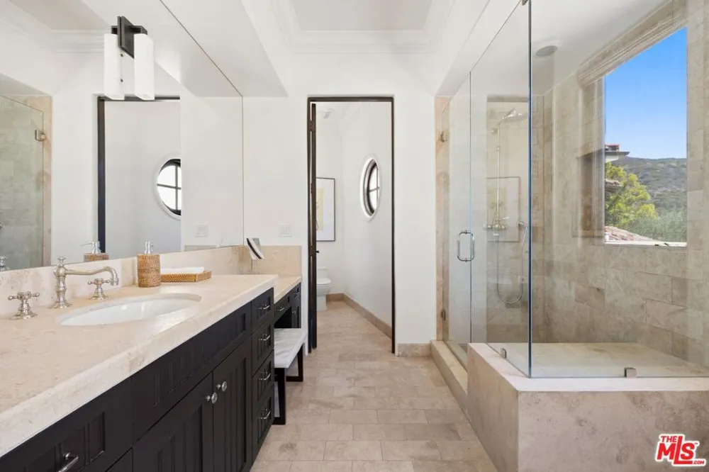 12705 Chalon Road Los Angeles, CA 90049