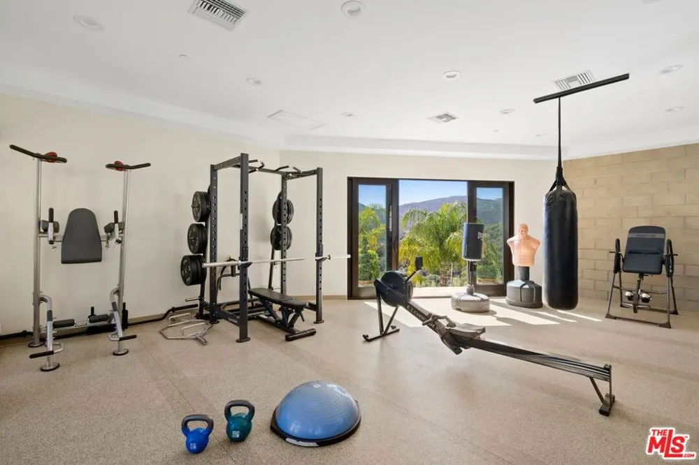 12705 Chalon Road Los Angeles, CA 90049