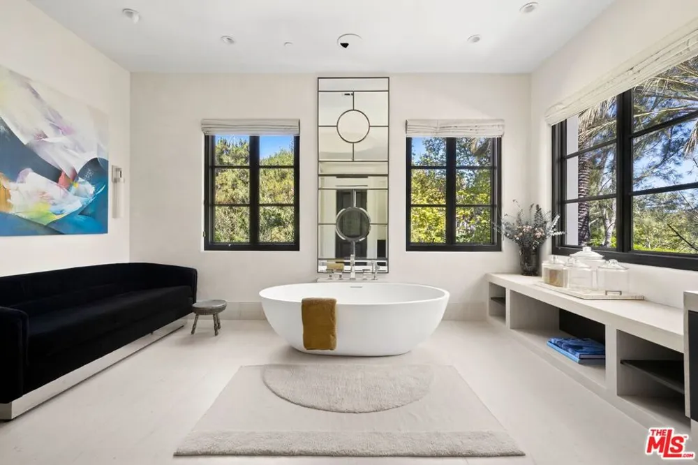 12705 Chalon Road Los Angeles, CA 90049