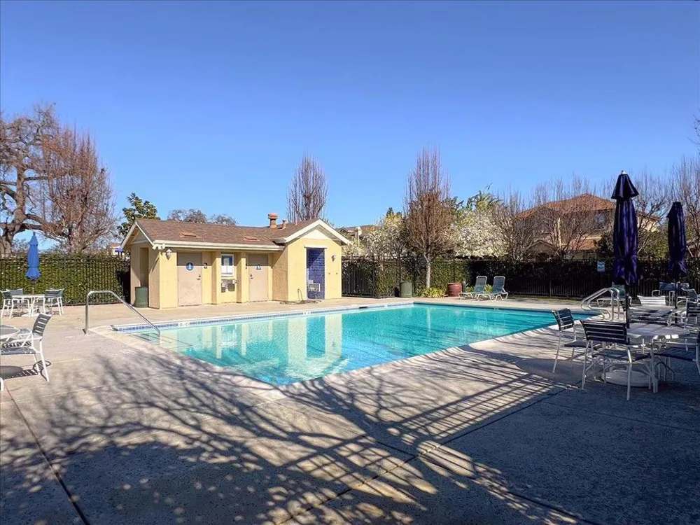 704 Tennyson Drive Gilroy, CA 95020