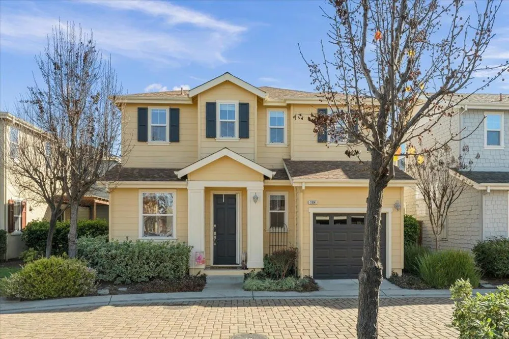 704 Tennyson Drive Gilroy, CA 95020