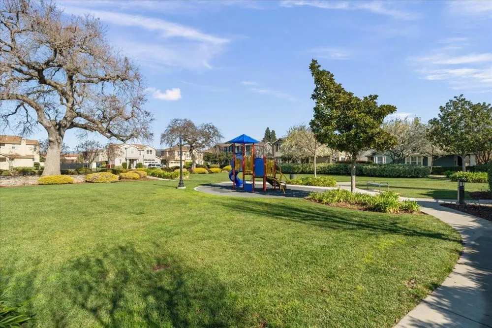 704 Tennyson Drive Gilroy, CA 95020