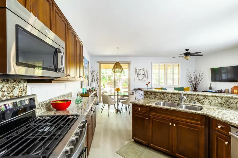 81098 Avenida Vidrio Indio, CA 92203