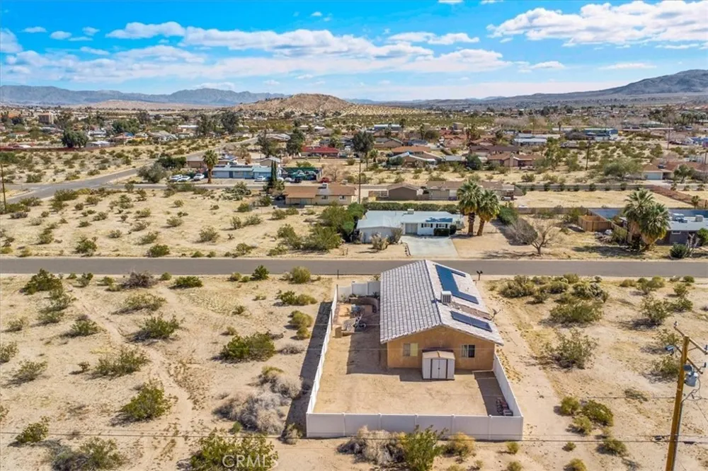 6752 Manzanita Avenue 29 Palms, CA 92277