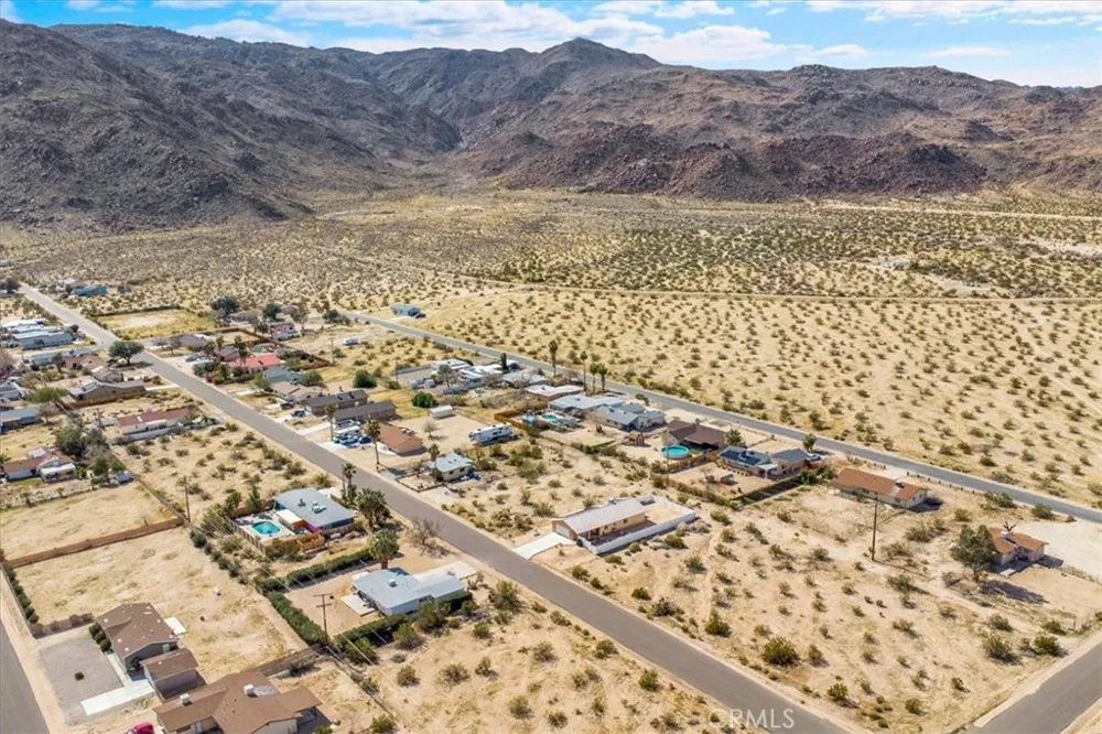 6752 Manzanita Avenue 29 Palms, CA 92277