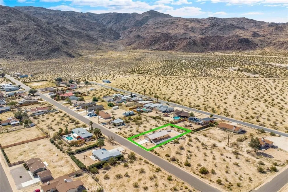 6752 Manzanita Avenue 29 Palms, CA 92277