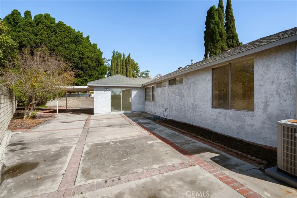359 Addleman West Covina, CA 91792