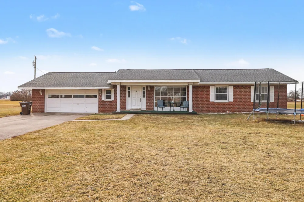 11329 Crowe Road Milan, MI 48160
