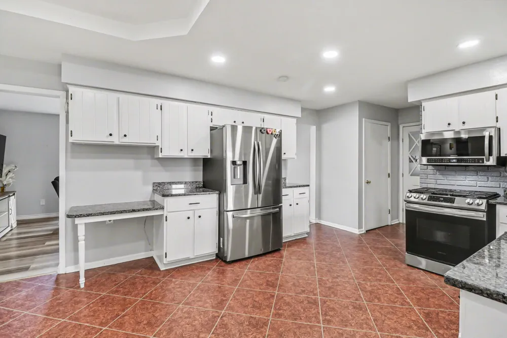 11329 Crowe Road Milan, MI 48160