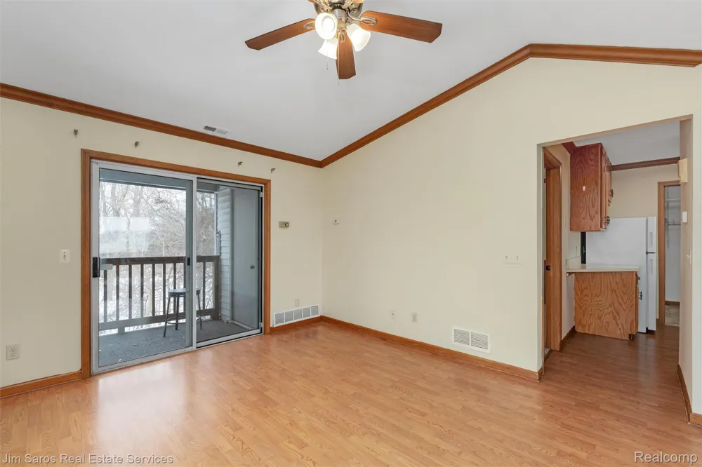 64 Rosebud Lane Mt Clemens City, MI 48043