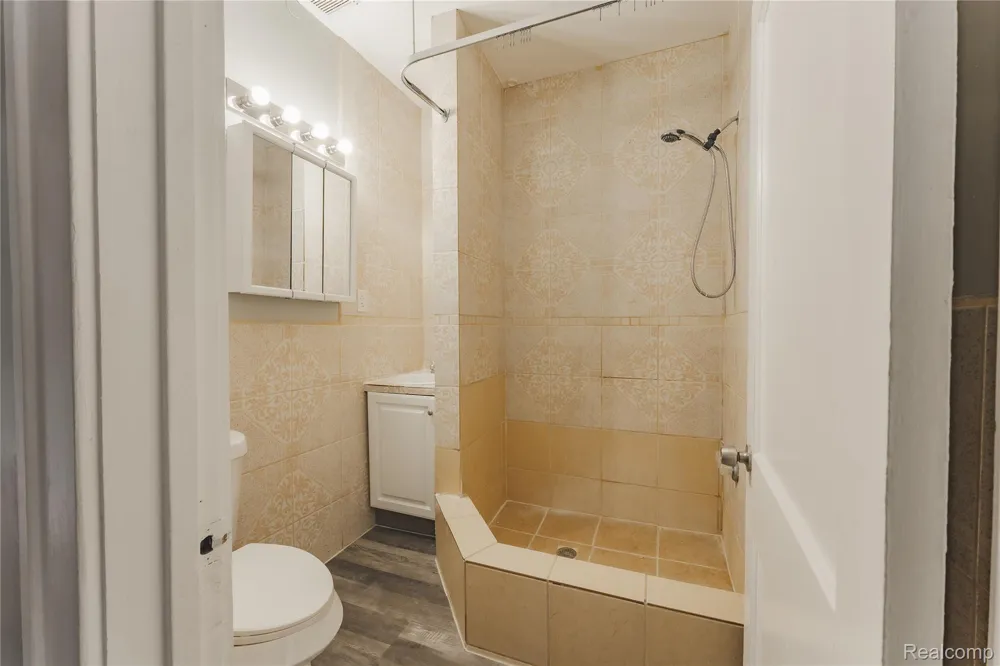 1623 Electric Avenue Lincoln Park City, MI 48146