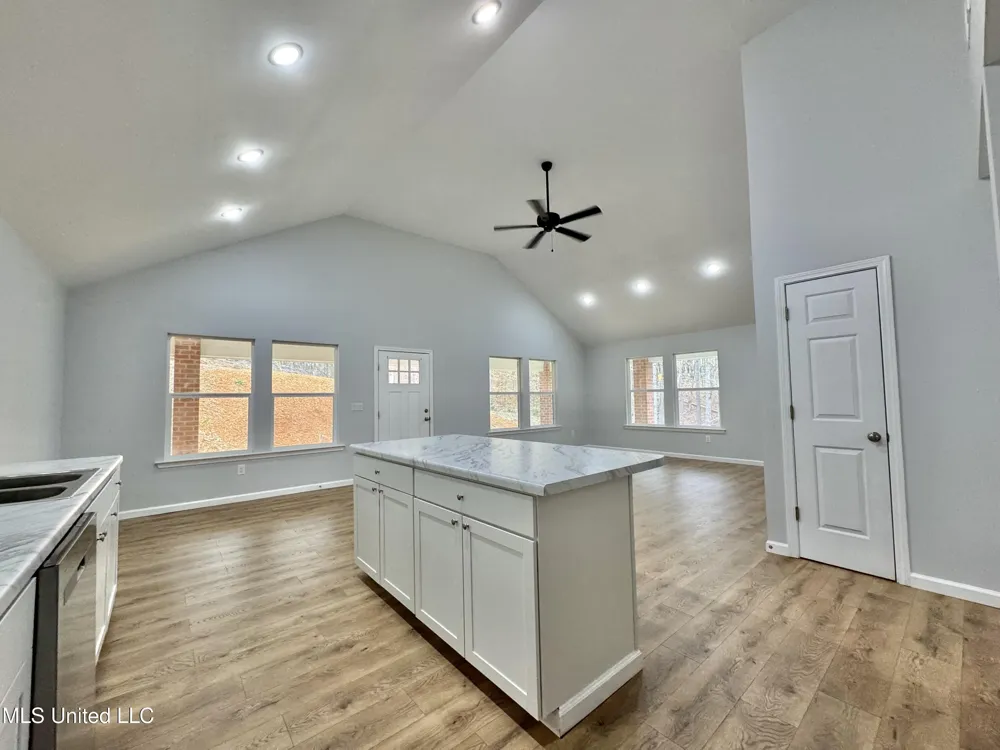 68 River Bend Park Drive Iuka, MS 38852