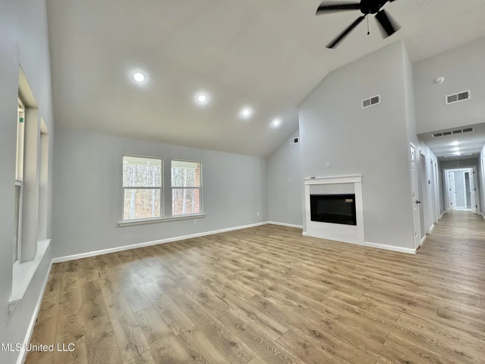 68 River Bend Park Drive Iuka, MS 38852