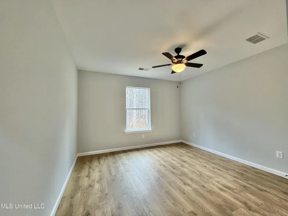 68 River Bend Park Drive Iuka, MS 38852