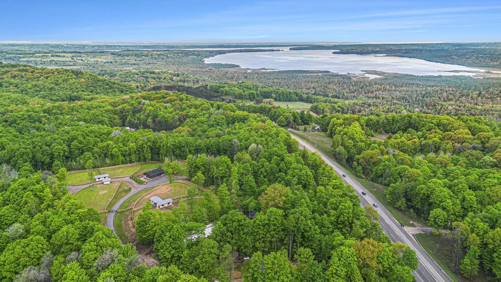 5575 M 72 Clearwater Township, MI 49690