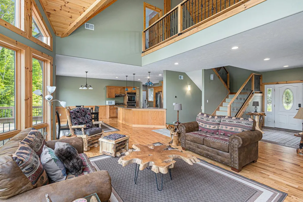 5575 M 72 Clearwater Township, MI 49690
