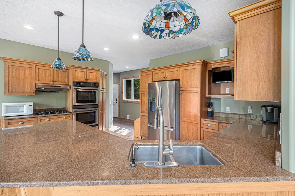 5575 M 72 Clearwater Township, MI 49690
