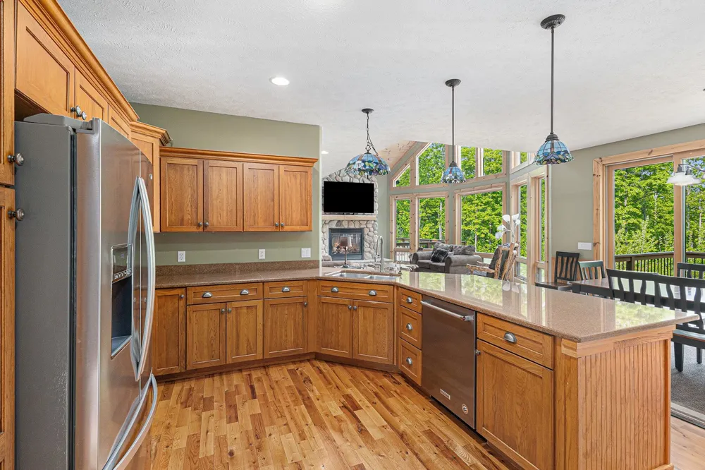 5575 M 72 Clearwater Township, MI 49690