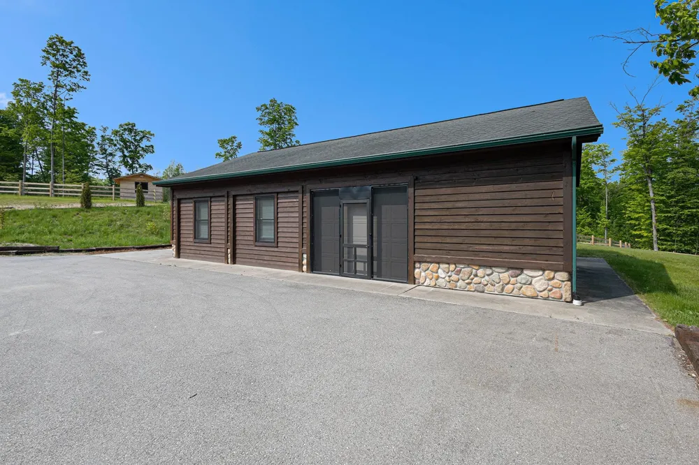 5575 M 72 Clearwater Township, MI 49690